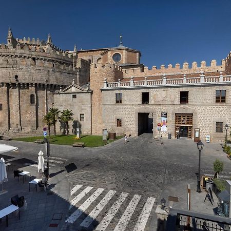 Hostal Restaurante Puerta Del Alcazar Ávila Luaran gambar