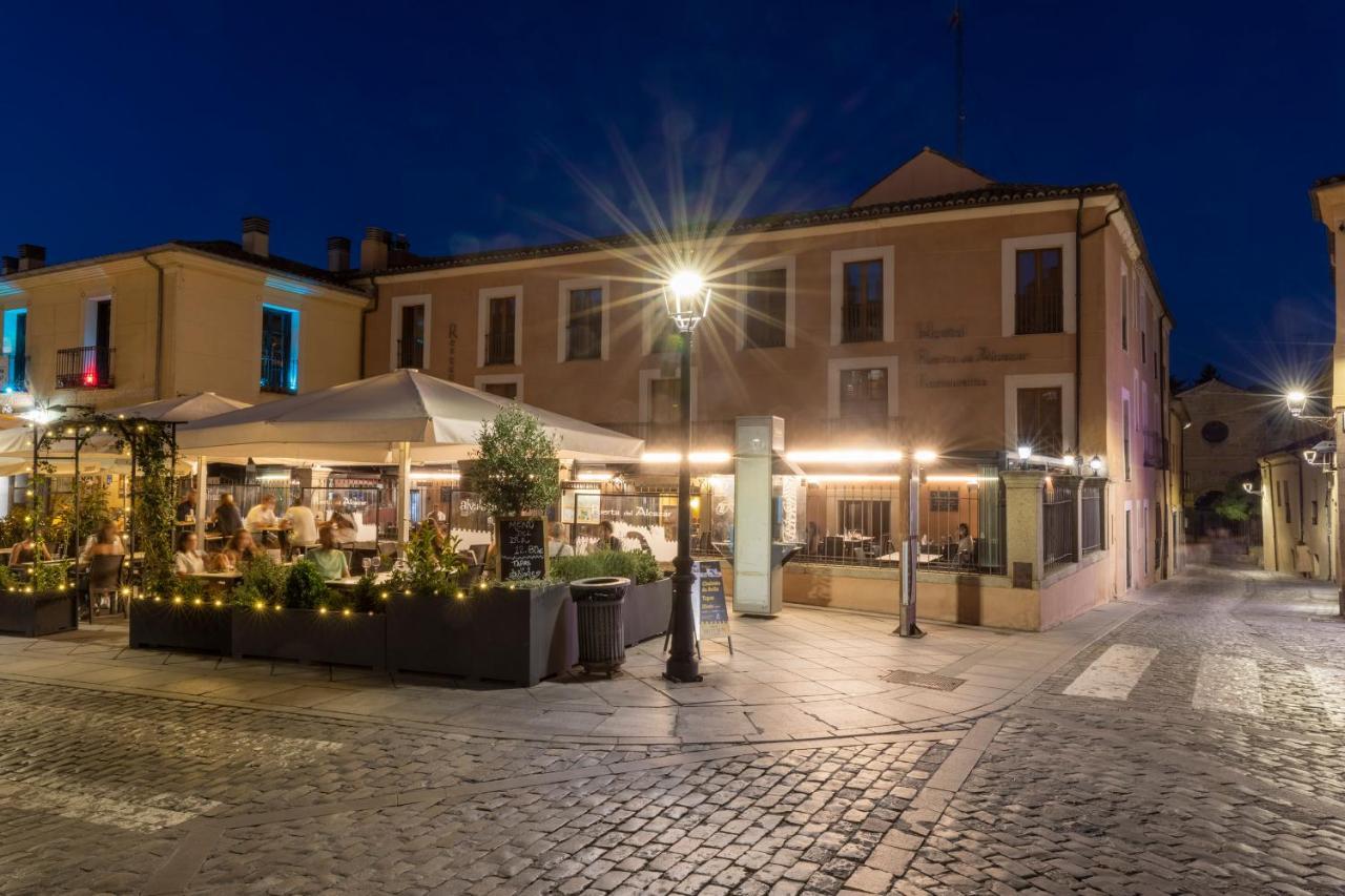 Hostal Restaurante Puerta Del Alcazar Ávila Luaran gambar