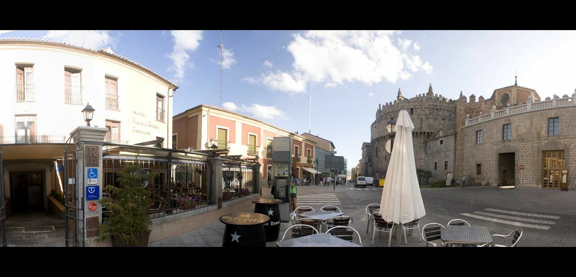 Hostal Restaurante Puerta Del Alcazar Ávila Luaran gambar